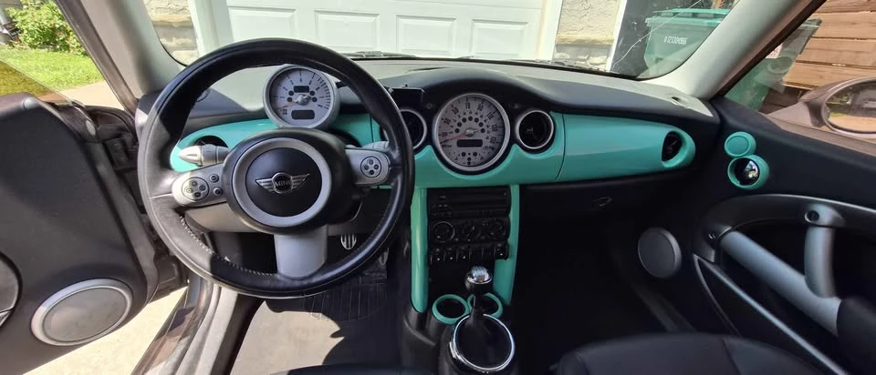 2005 Mini Mini Cooper S 1st Gen - Image 12 of 13