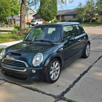 2005 MINI Cooper S Hatchback 2D