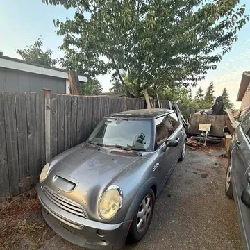 2005 MINI Cooper S Hatchback 2D