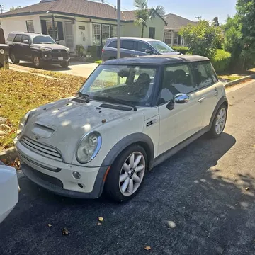 2005 MINI Cooper S Hatchback 2D