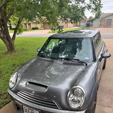 2005 MINI Cooper S Hatchback 2D