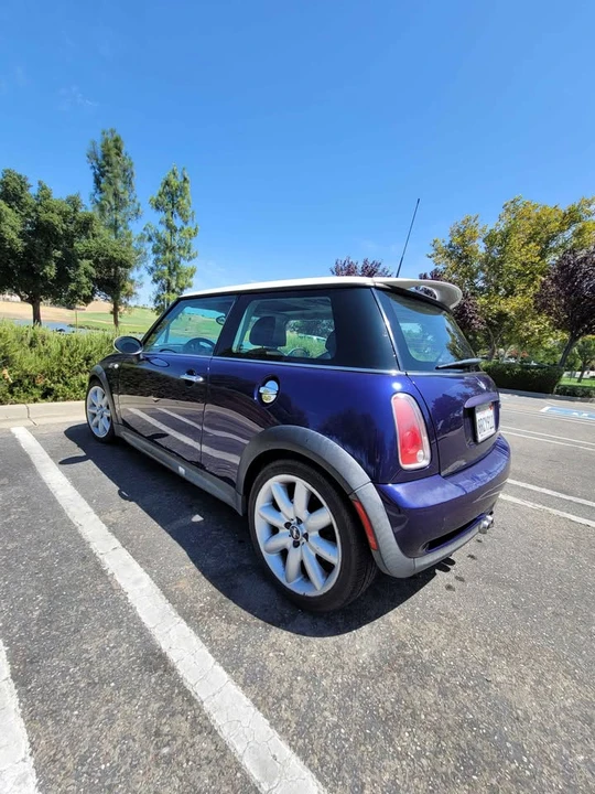 2005 Mini Mini Cooper S 1st Gen - Image 2 of 13