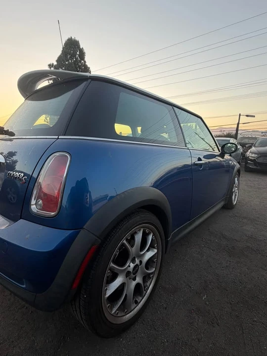 2005 Mini Mini Cooper S 1st Gen - Image 3 of 10