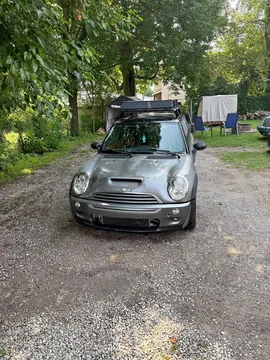 2005 MINI Cooper S Hatchback 2D