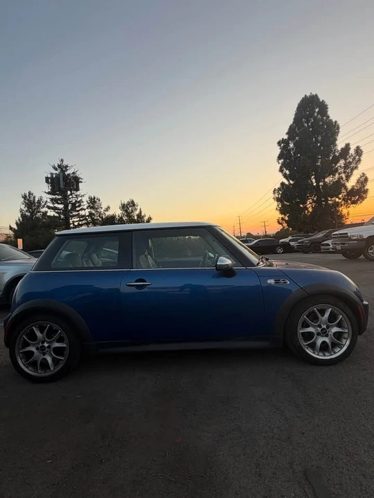 2005 Mini Mini Cooper S 1st Gen - Image 2 of 10