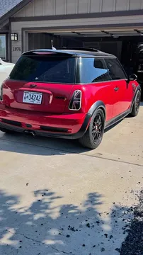2005 MINI Cooper S Hatchback 2D