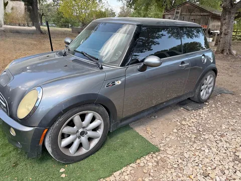 2005 MINI Cooper S Hatchback 2D
