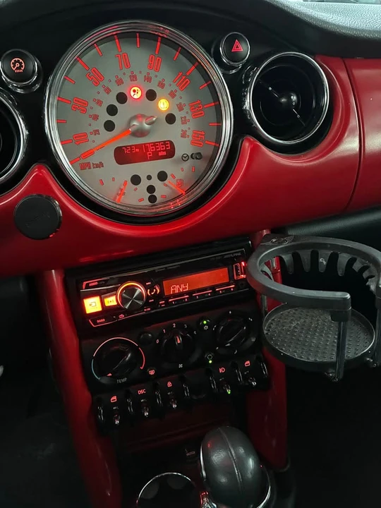 2005 Mini Mini Cooper S 1st Gen - Image 12 of 14