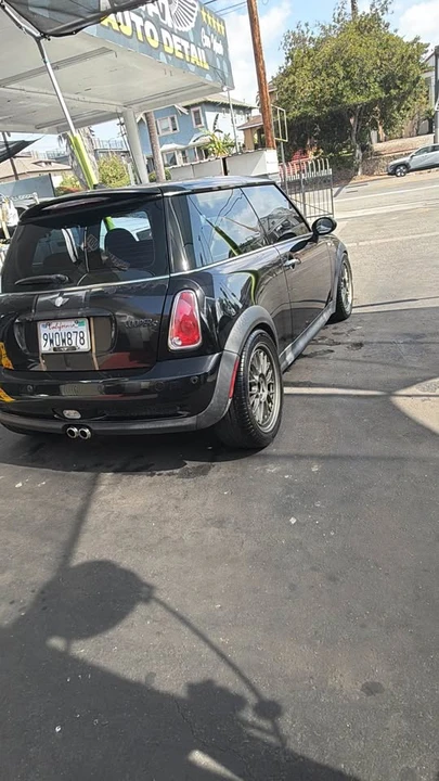 2005 Mini Mini Cooper S 1st Gen - Image 9 of 9