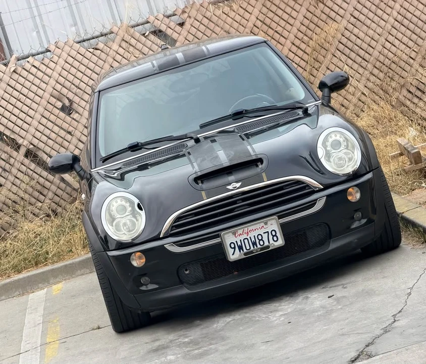 2005 Mini Mini Cooper S 1st Gen - Image 3 of 9