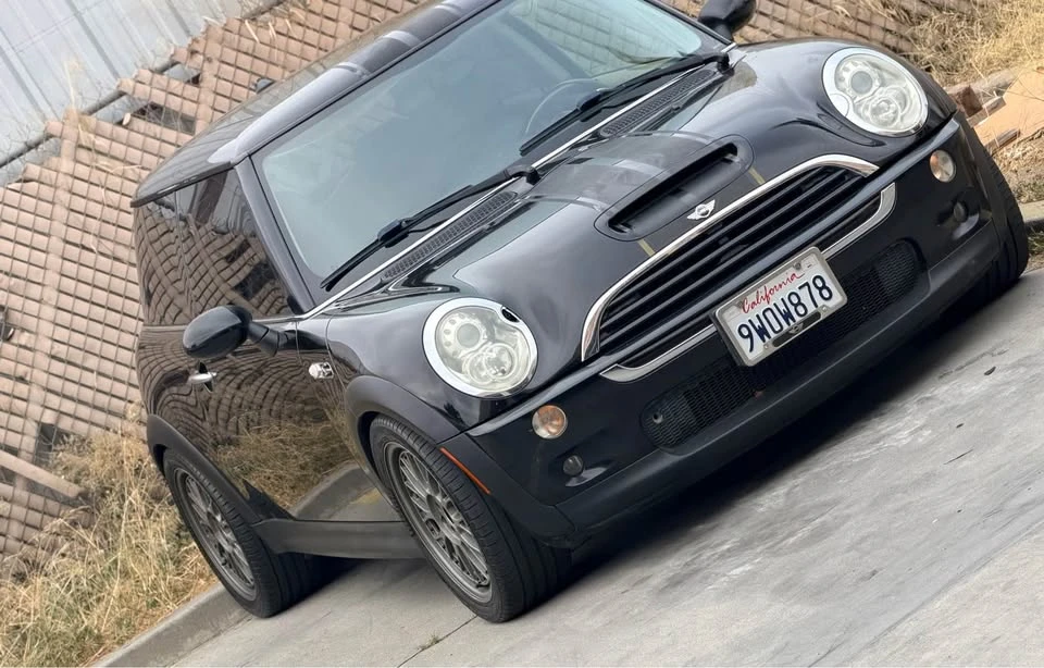 2005 Mini Mini Cooper S 1st Gen - Image 2 of 9