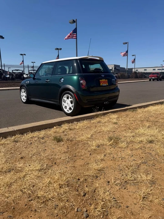 2005 Mini Mini Cooper S 1st Gen - Image 2 of 7