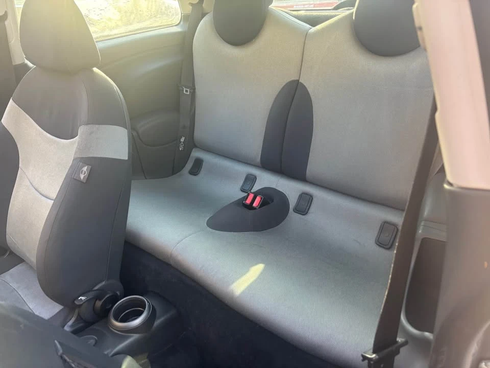 2005 Mini Mini Cooper S 1st Gen - Image 7 of 12