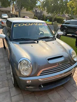 2005 MINI Cooper S Hatchback 2D