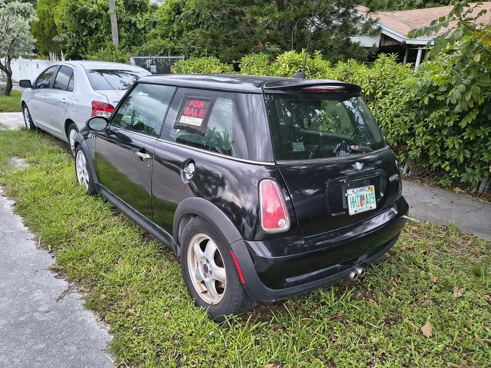 2005 Mini Mini Cooper S 1st Gen - Image 4 of 5