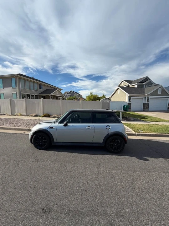 2005 Mini Mini Cooper S 1st Gen - Image 2 of 11