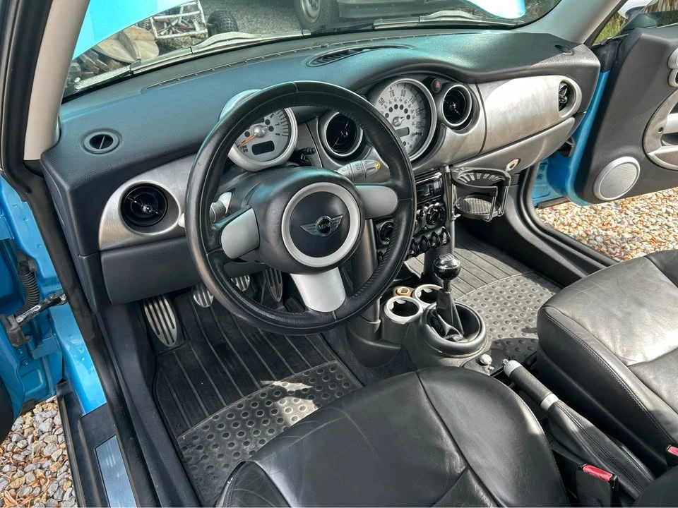 2005 Mini Mini Cooper S 1st Gen - Image 5 of 10