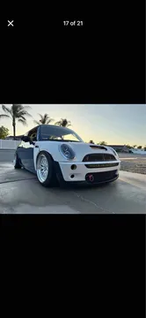 2005 MINI Cooper S Hatchback 2D