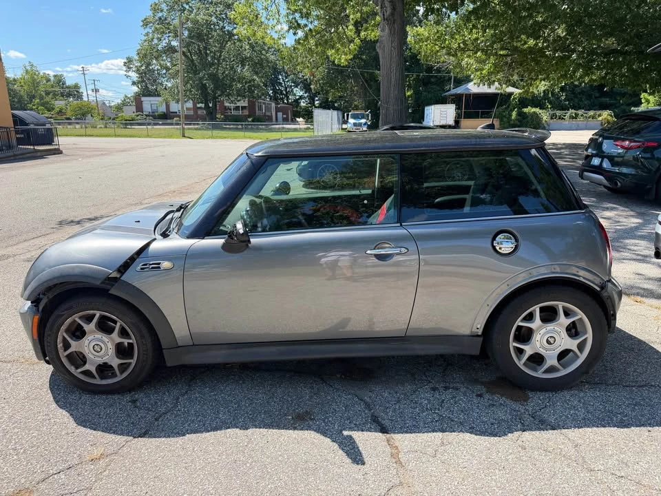 2005 Mini Mini Cooper S 1st Gen - Image 4 of 16