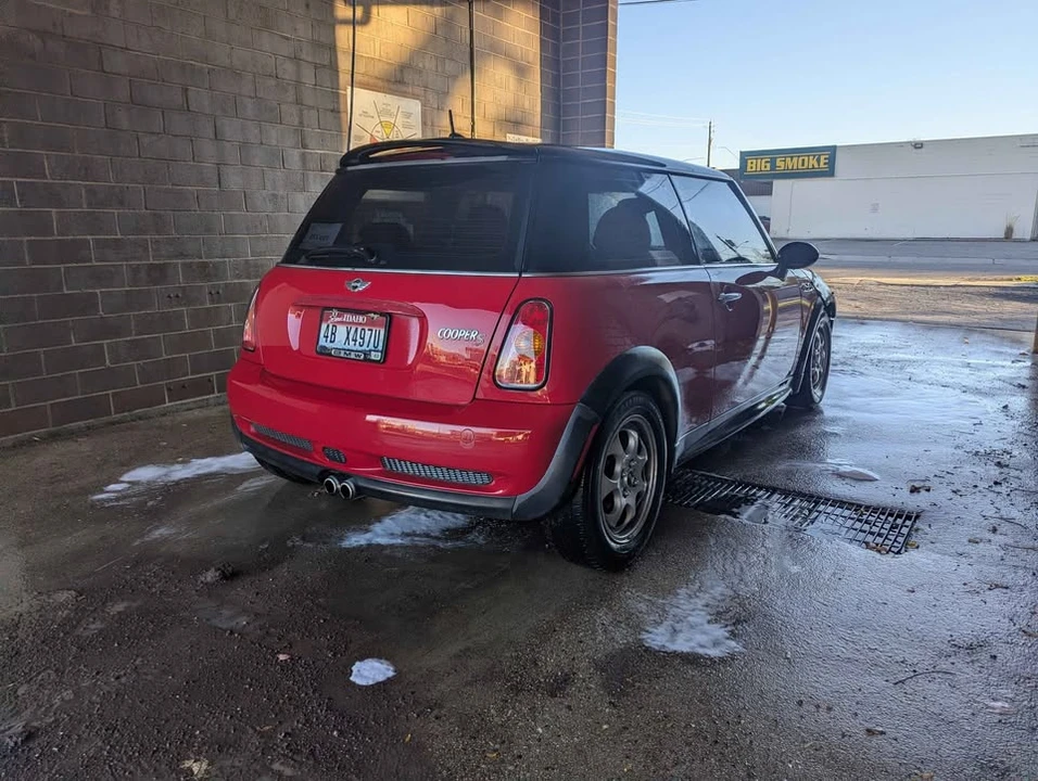 2005 Mini Mini Cooper S 1st Gen - Image 3 of 8
