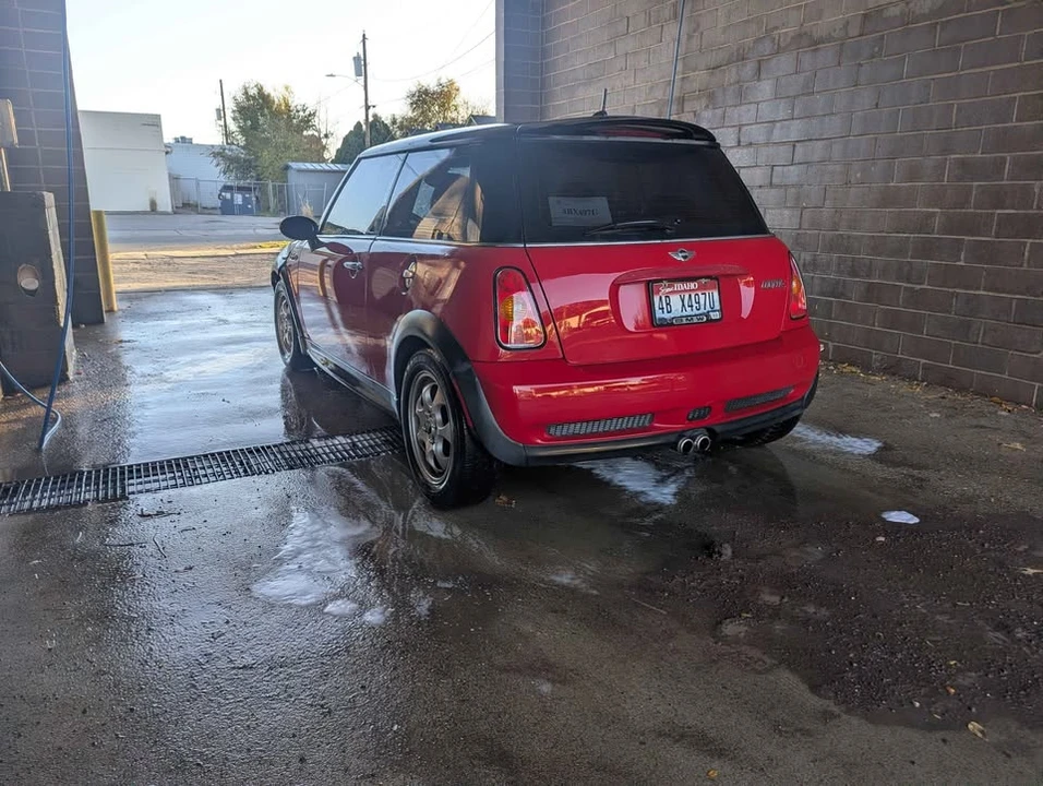 2005 Mini Mini Cooper S 1st Gen - Image 4 of 8