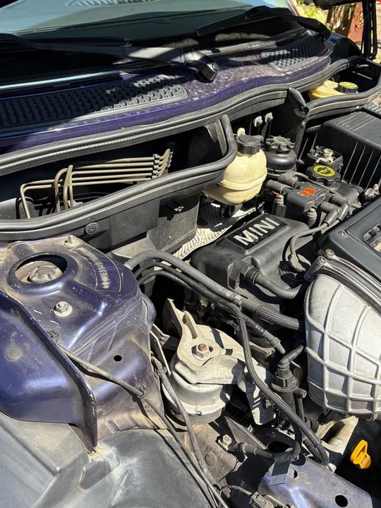 2005 Mini Mini Cooper S 1st Gen - Image 12 of 20