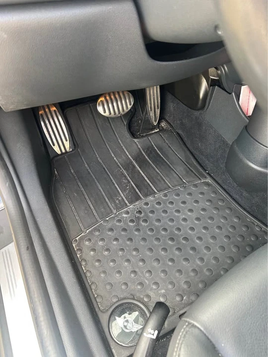 2005 Mini Coupe & Roadster - Image 17 of 20