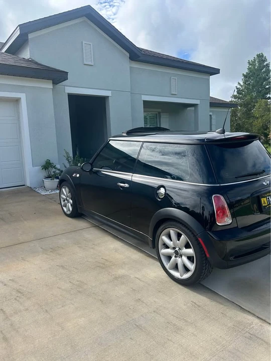2005 Mini Coupe & Roadster - Image 2 of 20