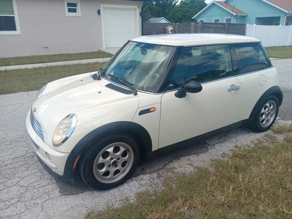 2005 Mini Mini 1st Gen - Image 2 of 4