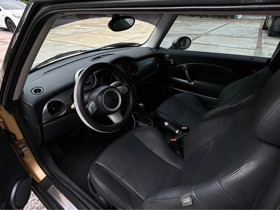 2005 Mini Mini 1st Gen - Image 4 of 9