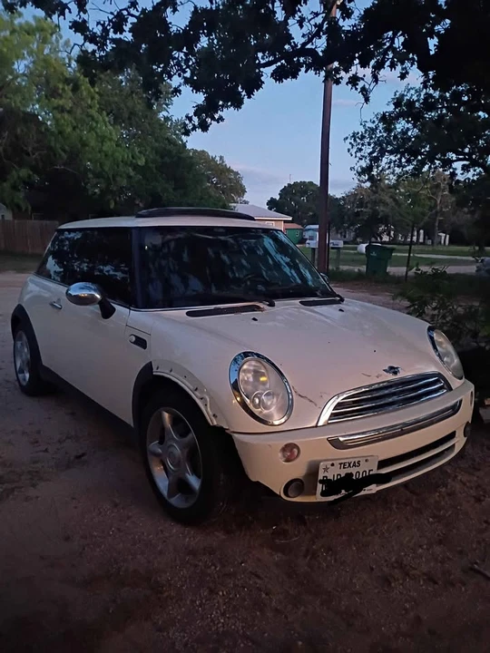 2005 Mini Mini 1st Gen - Image 2 of 9