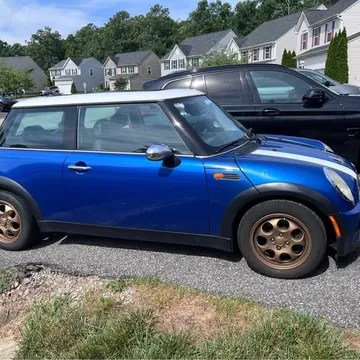 2005 MINI Cooper Hatchback 2D