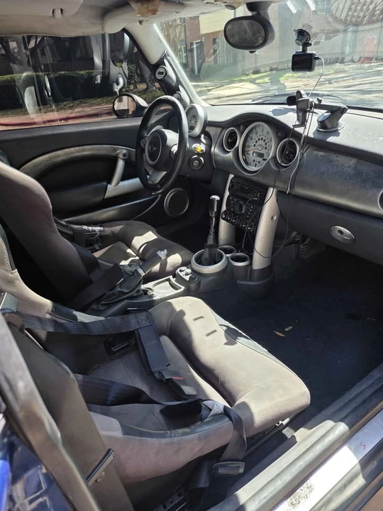 2005 Mini Mini Cooper S 1st Gen - Image 15 of 20