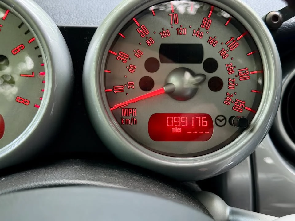 2005 Mini Mini Cooper S 1st Gen - Image 5 of 21
