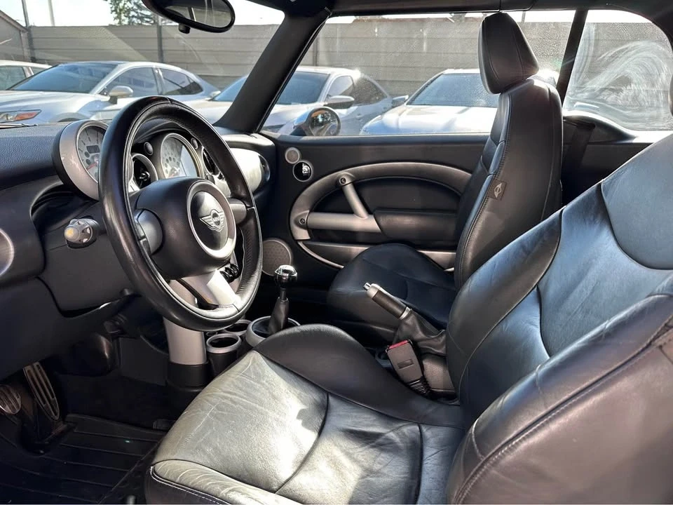 2005 Mini Mini Cooper S 1st Gen - Image 5 of 8