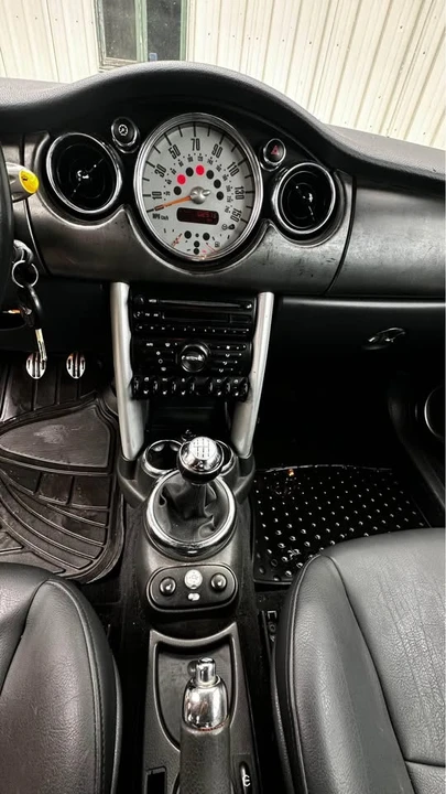 2005 Mini Mini Cooper S 1st Gen - Image 15 of 15