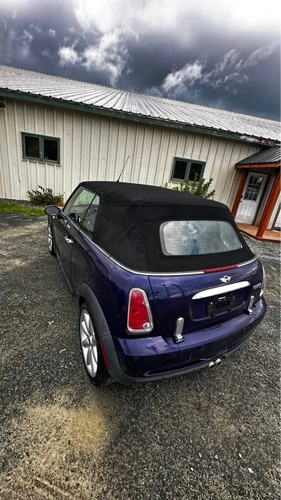 2005 Mini Mini Cooper S 1st Gen - Image 10 of 15