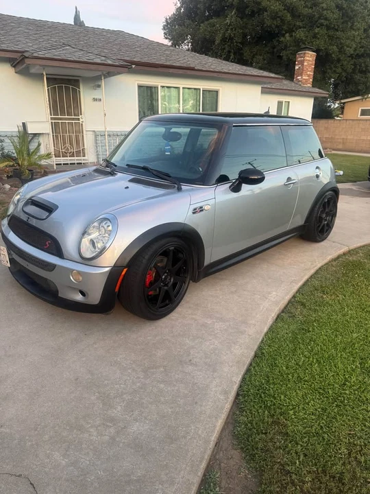 2005 Mini Mini Cooper S 1st Gen - Image 6 of 10
