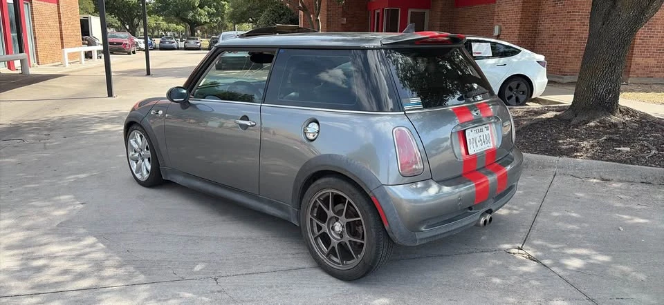 2005 Mini Mini Cooper S 1st Gen - Image 3 of 17