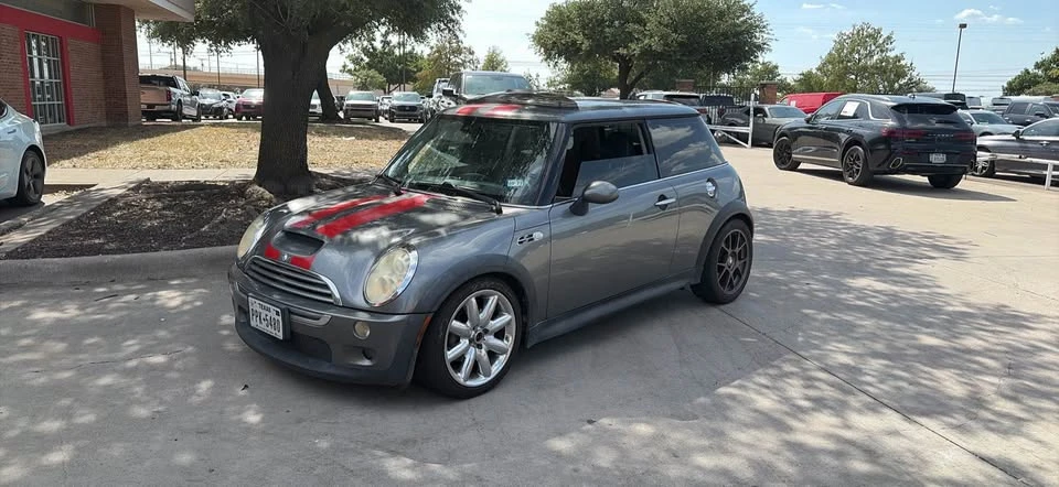 2005 Mini Mini Cooper S 1st Gen - Image 2 of 17