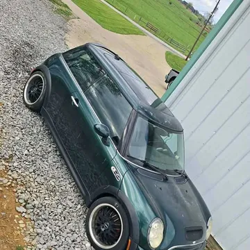2005 MINI Cooper S Hatchback 2D