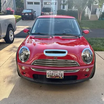 2005 MINI Cooper S Hatchback 2D