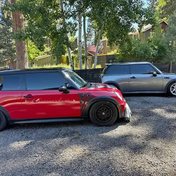 2005 MINI Cooper S Hatchback 2D