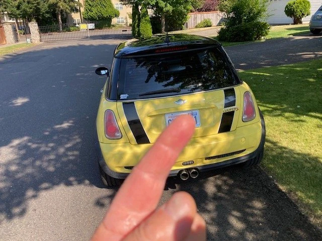 2005 Mini Mini Cooper S 1st Gen - Image 5 of 12
