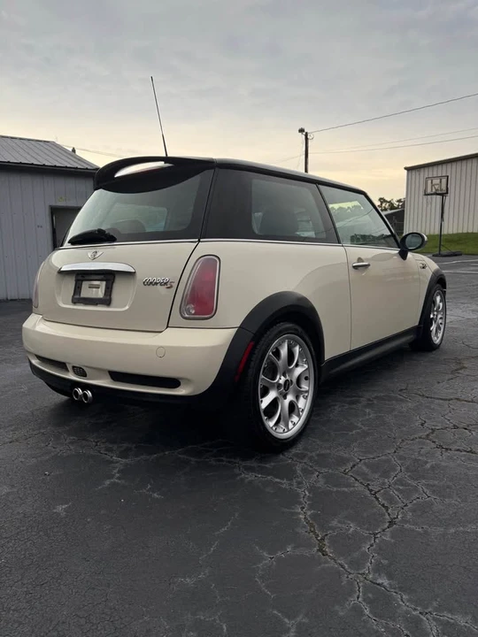 2005 Mini Mini Cooper S 1st Gen - Image 2 of 10