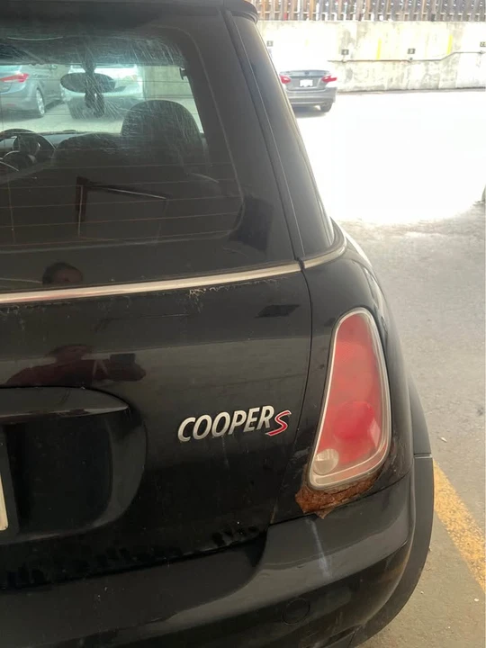 2005 Mini Mini Cooper S 1st Gen - Image 5 of 10