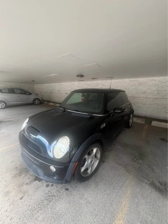 2005 Mini Mini Cooper S 1st Gen - Image 3 of 10