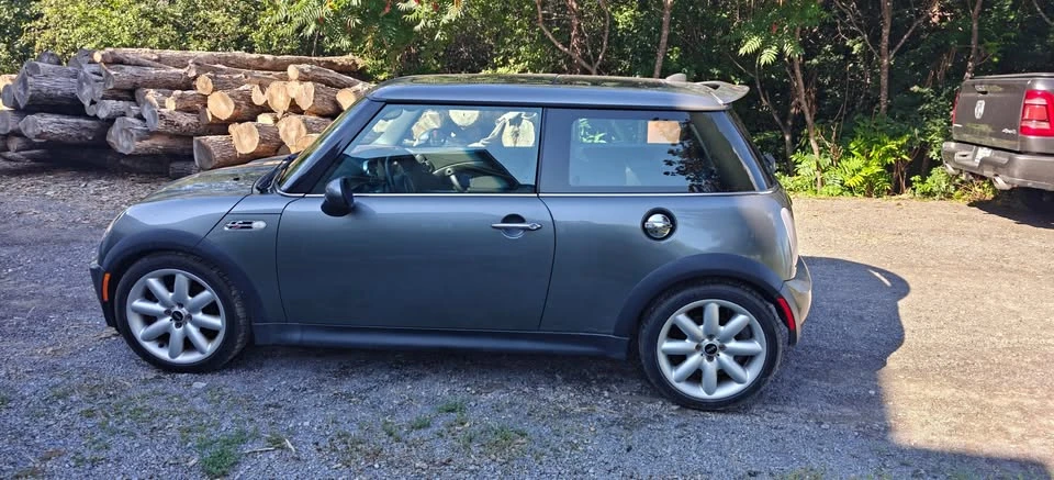 2005 Mini Mini Cooper S 1st Gen - Image 2 of 19