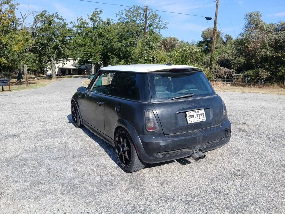 2005 Mini Mini Cooper S 1st Gen - Image 3 of 9