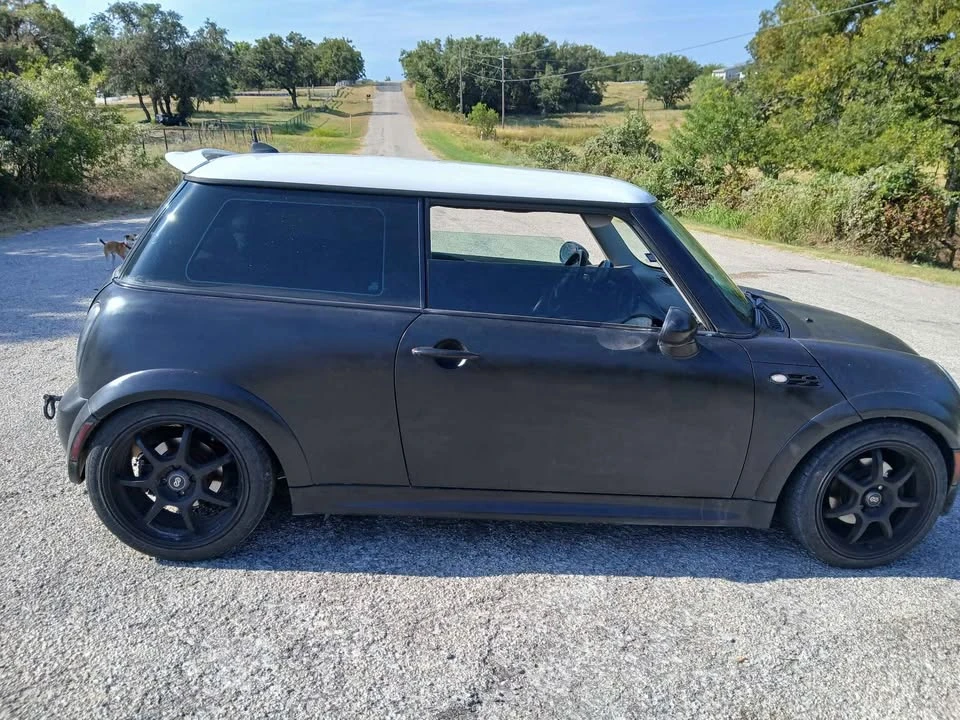 2005 Mini Mini Cooper S 1st Gen - Image 5 of 9